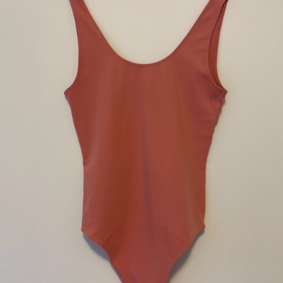 Pink Aritzia Wilfred Free Body Suit - Picture 1 of 4